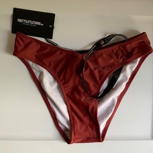 Pretty Little Thing Brazilian v front bikini bottom rust color size 10 eliene